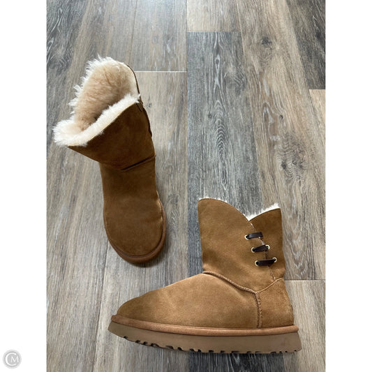 Boots Designer By Ugg In Tan, Size: 9