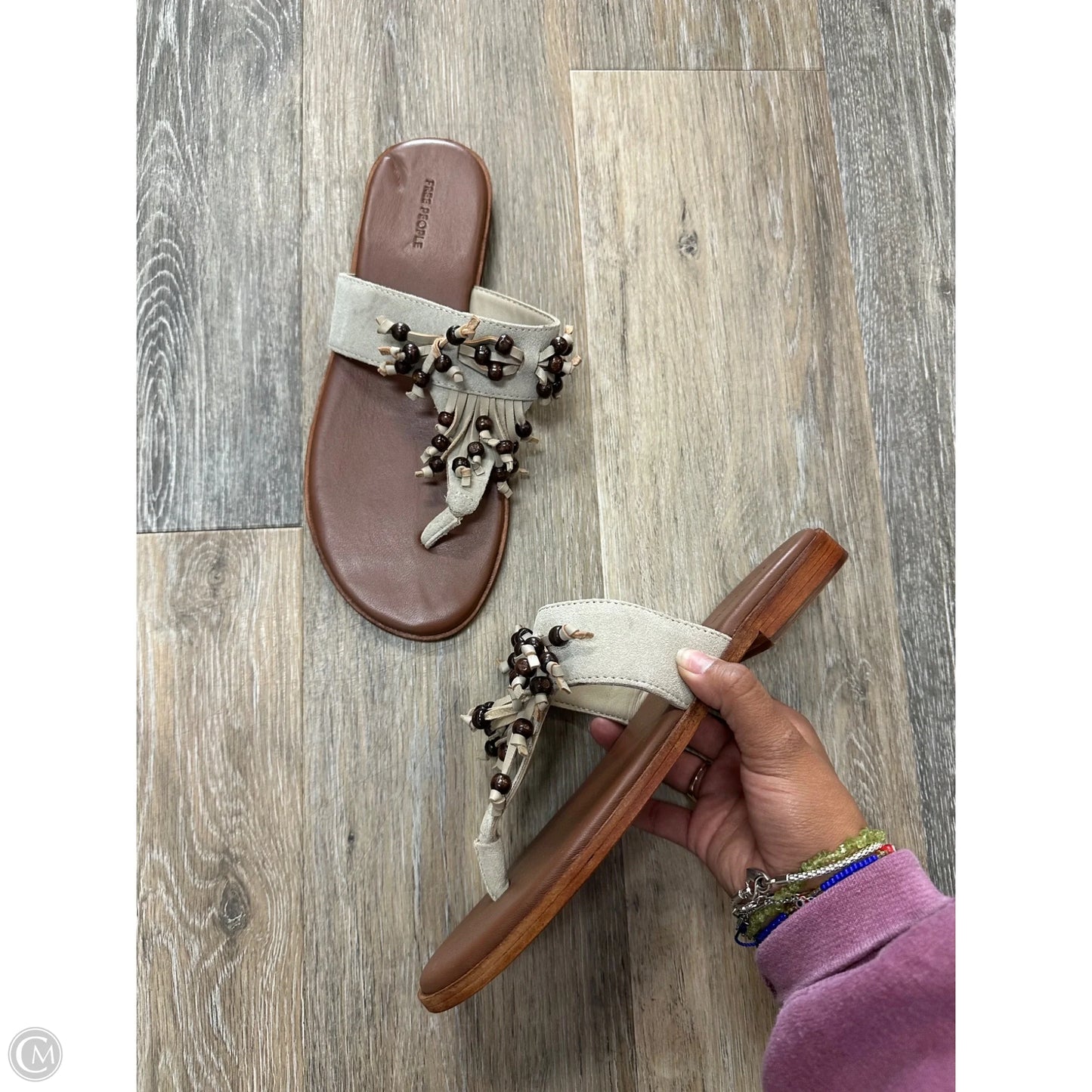 Sandals Flip Flops By Free People In Tan, Size: 8