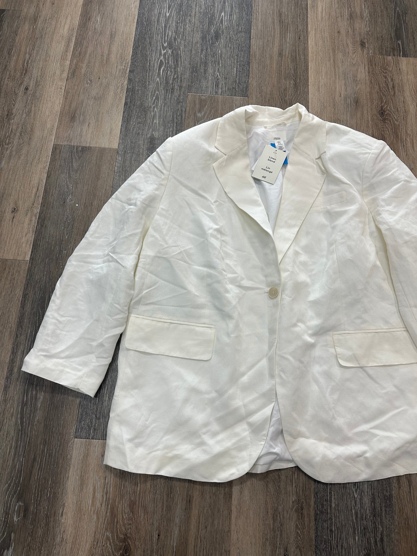 White Blazer H&m, Size Xl