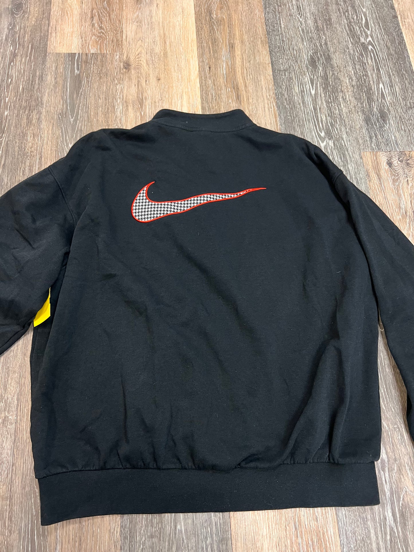 Athletic Sweatshirt Crewneck By Nike Apparel In Black, Size: S