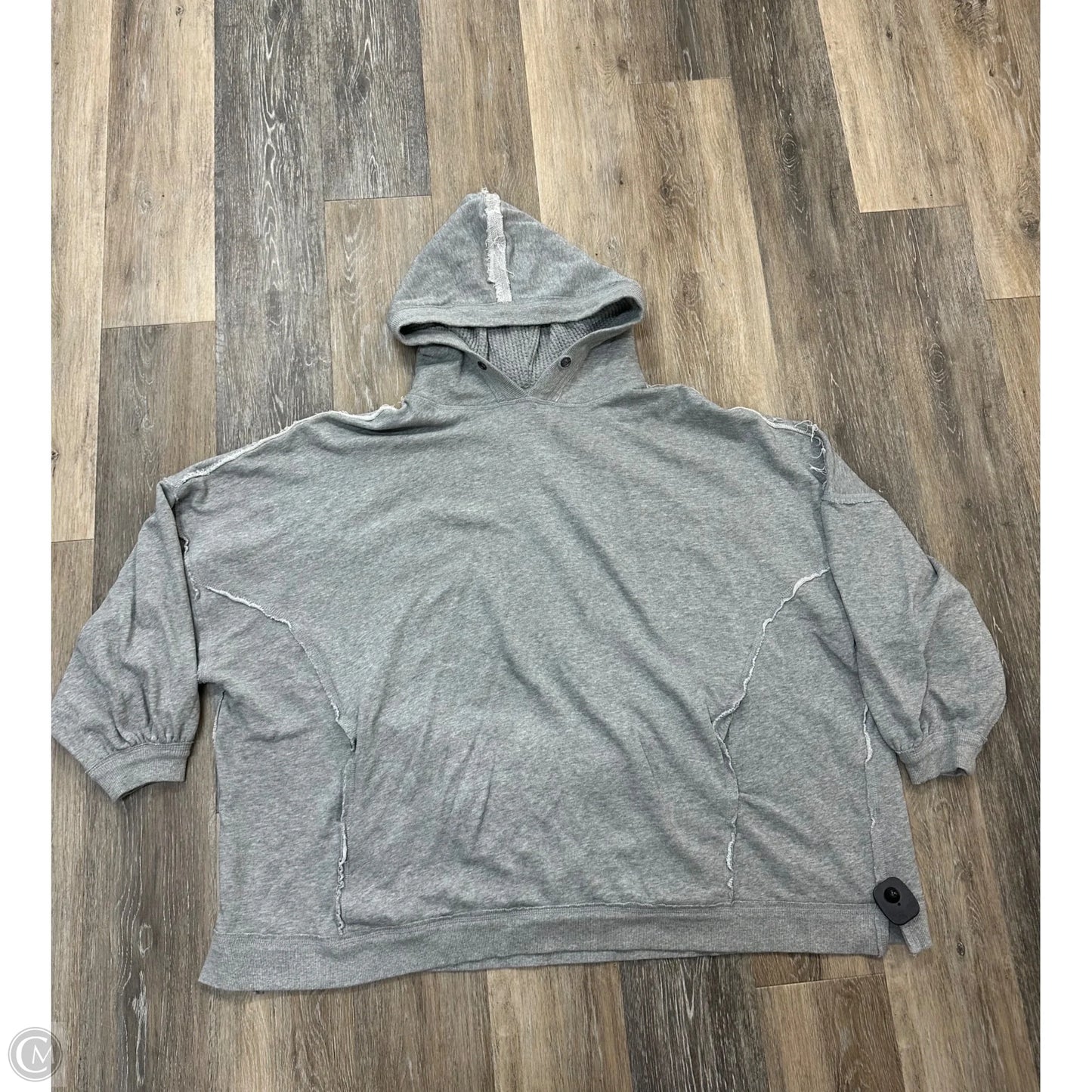 Sweatshirt Hoodie By We The Free In Grey, Size: L