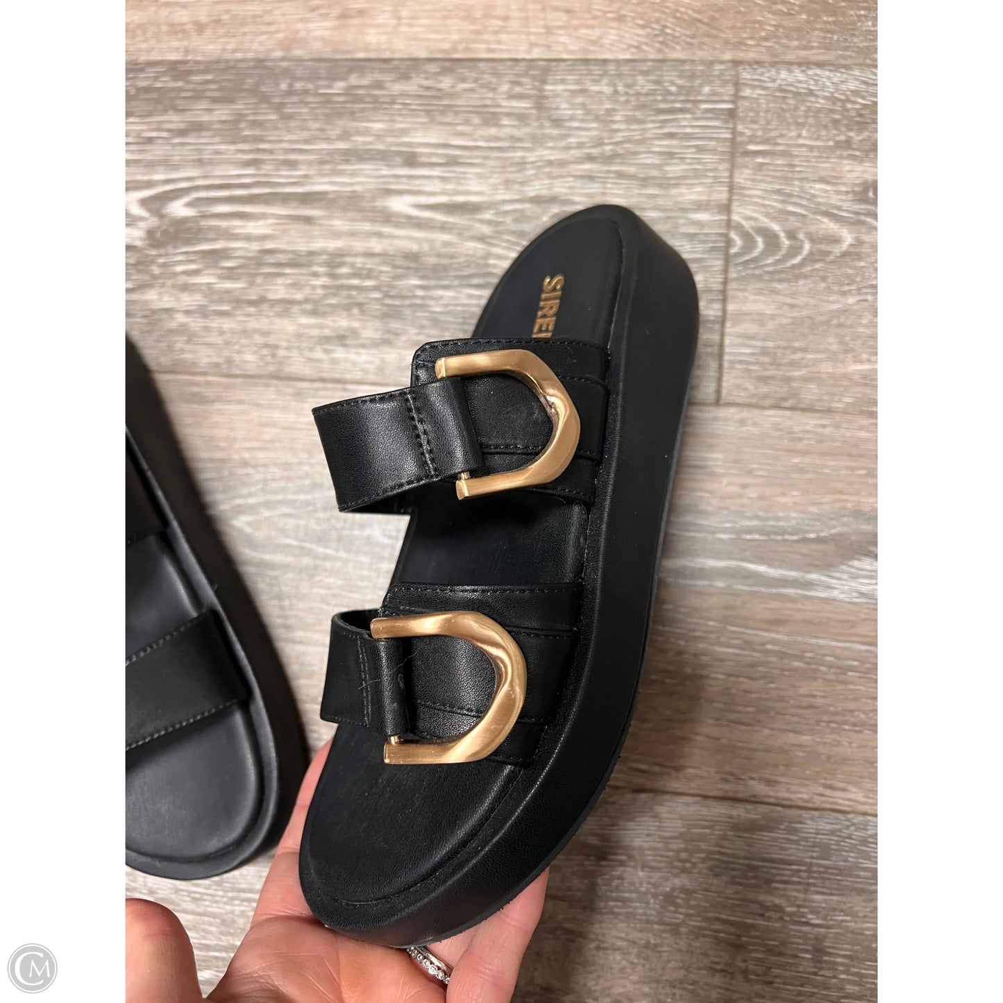 Sandals Flats By Siren In Black, Size: 6