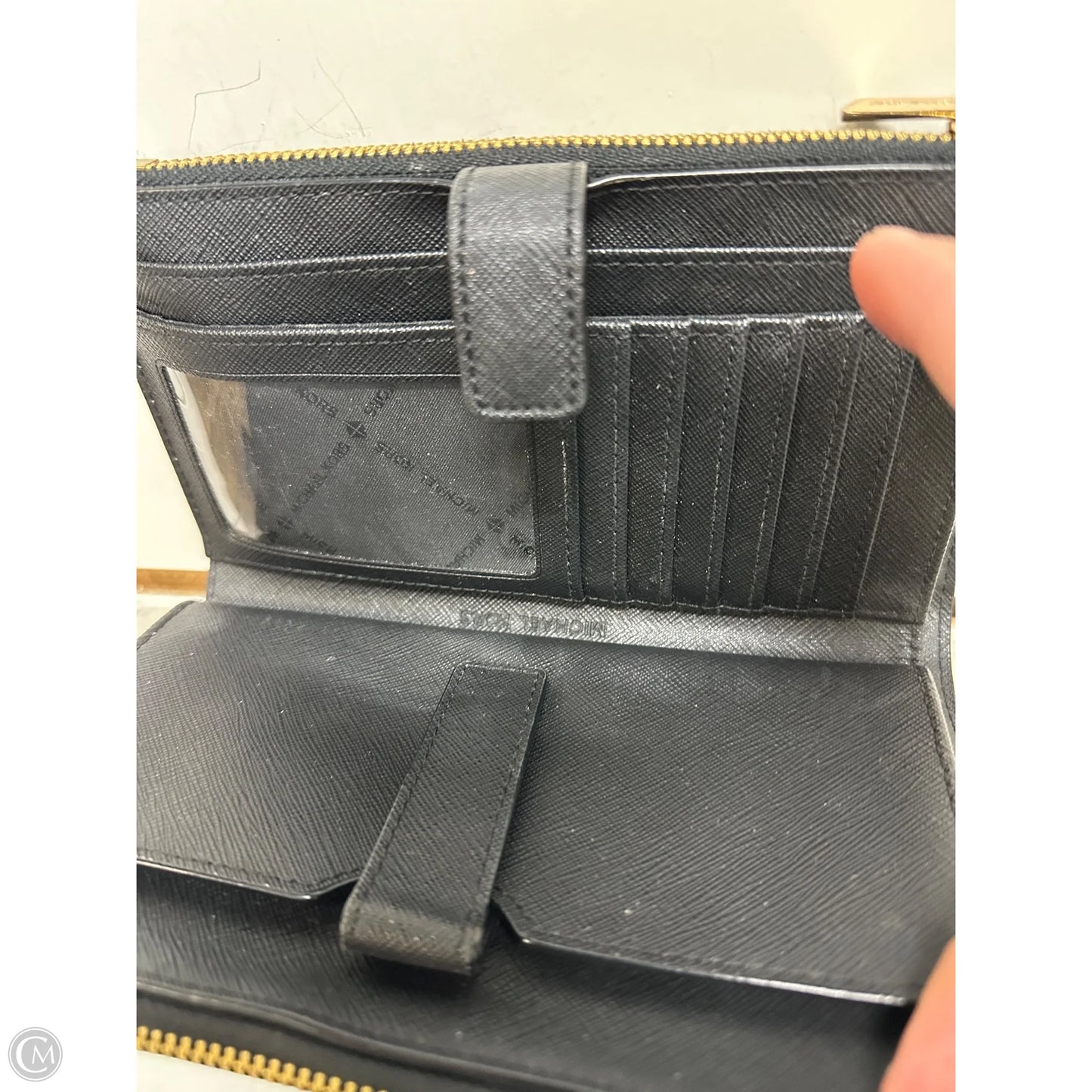 Wristlet Designer By Michael Kors, Size: Large