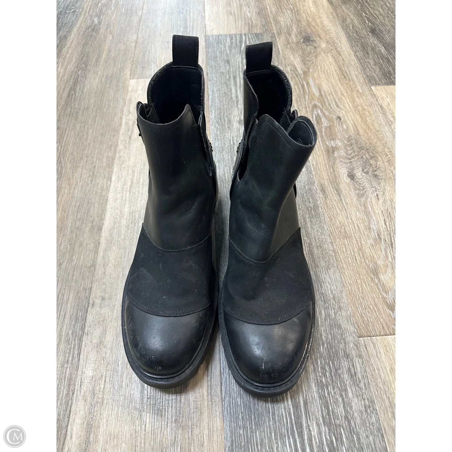 Boots Designer By Ugg In Black, Size: 12