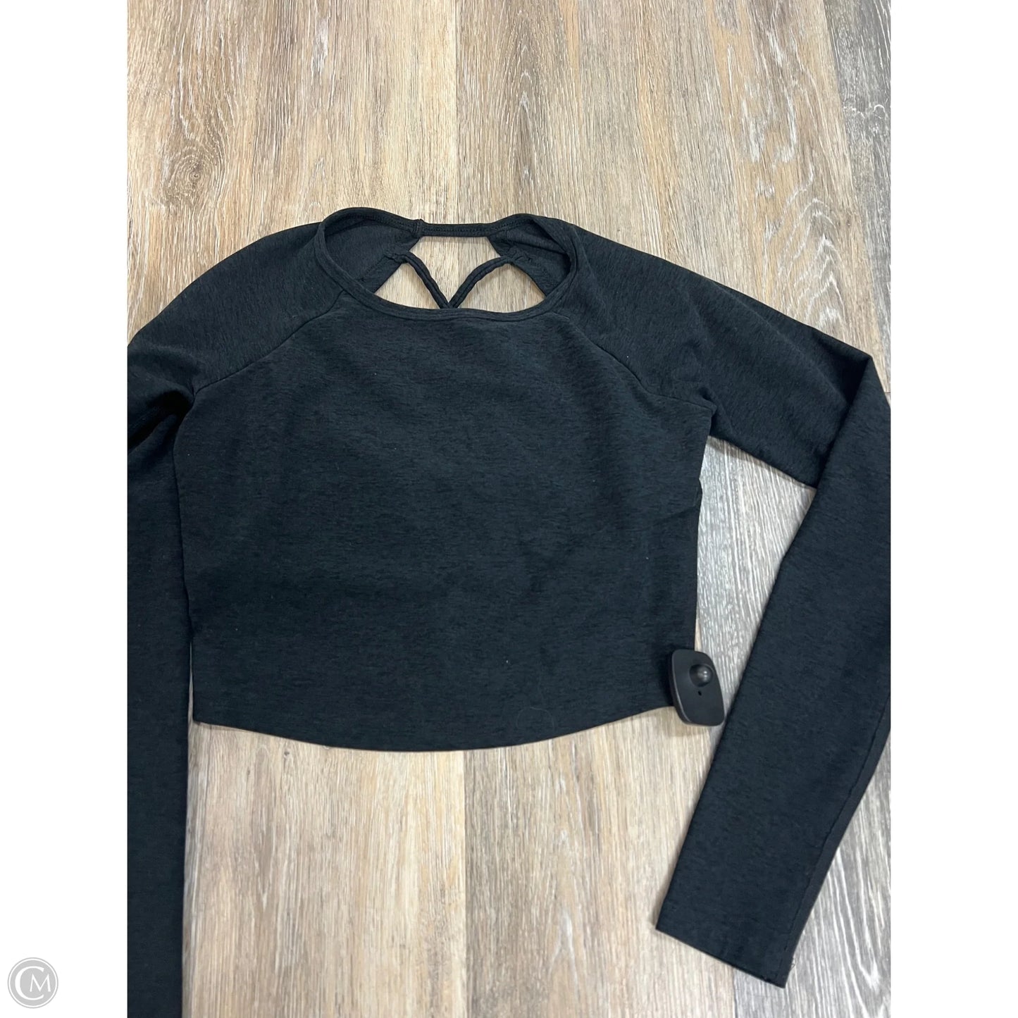 Athletic Top Long Sleeve Crewneck By Beyond Yoga In Black, Size: Xs
