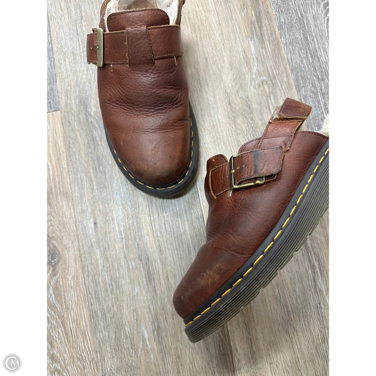 Shoes Flats By Dr Martens In Brown, Size: 7