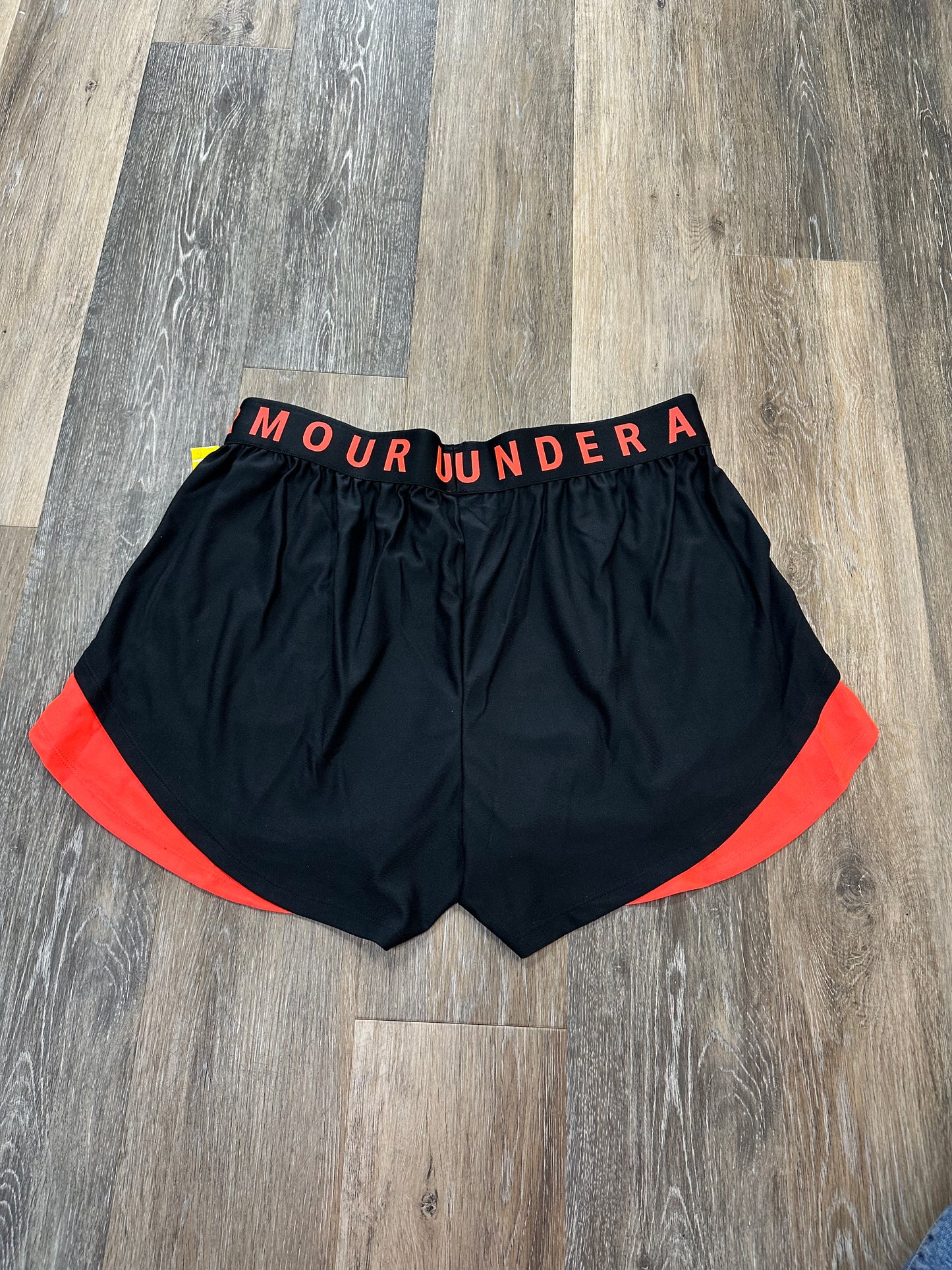 Athletic Shorts By Under Armour In Black, Size: 1x