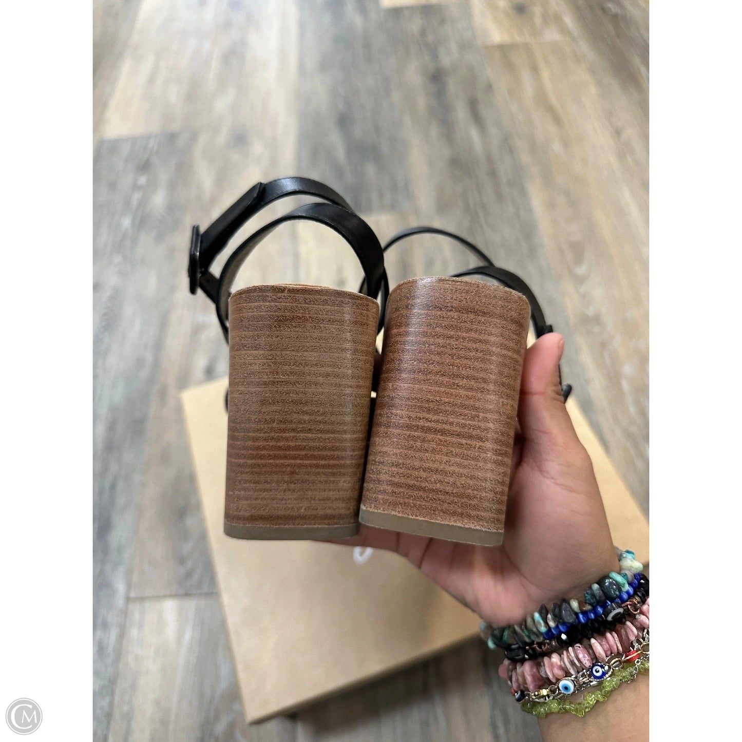 -Shoes Luxury Designer By Christian Louboutin In Black, Size: 6.5