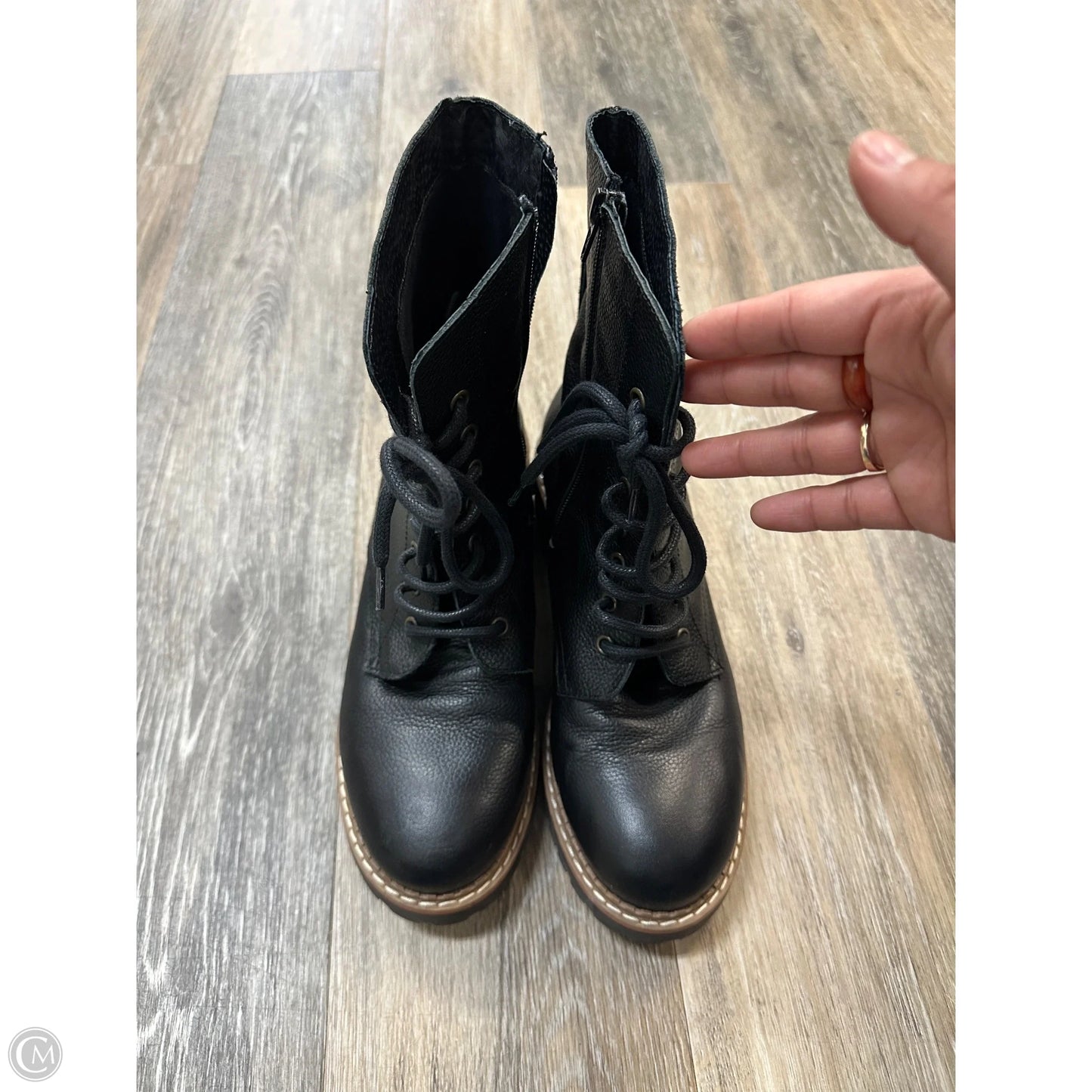 Boots Ankle Heels By Bertuchi In Black, Size: 9