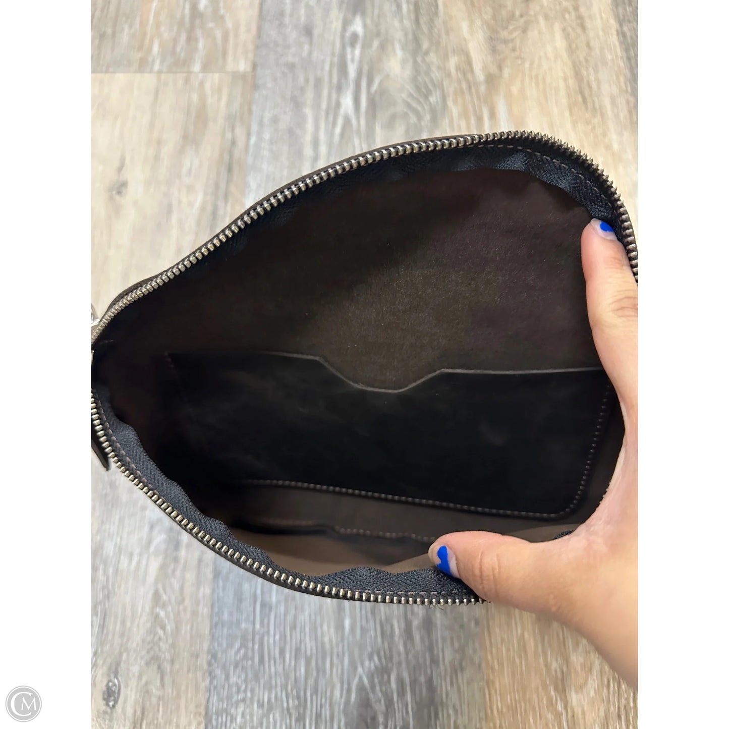 -Belt Bag Leather By Andar, Size: Medium