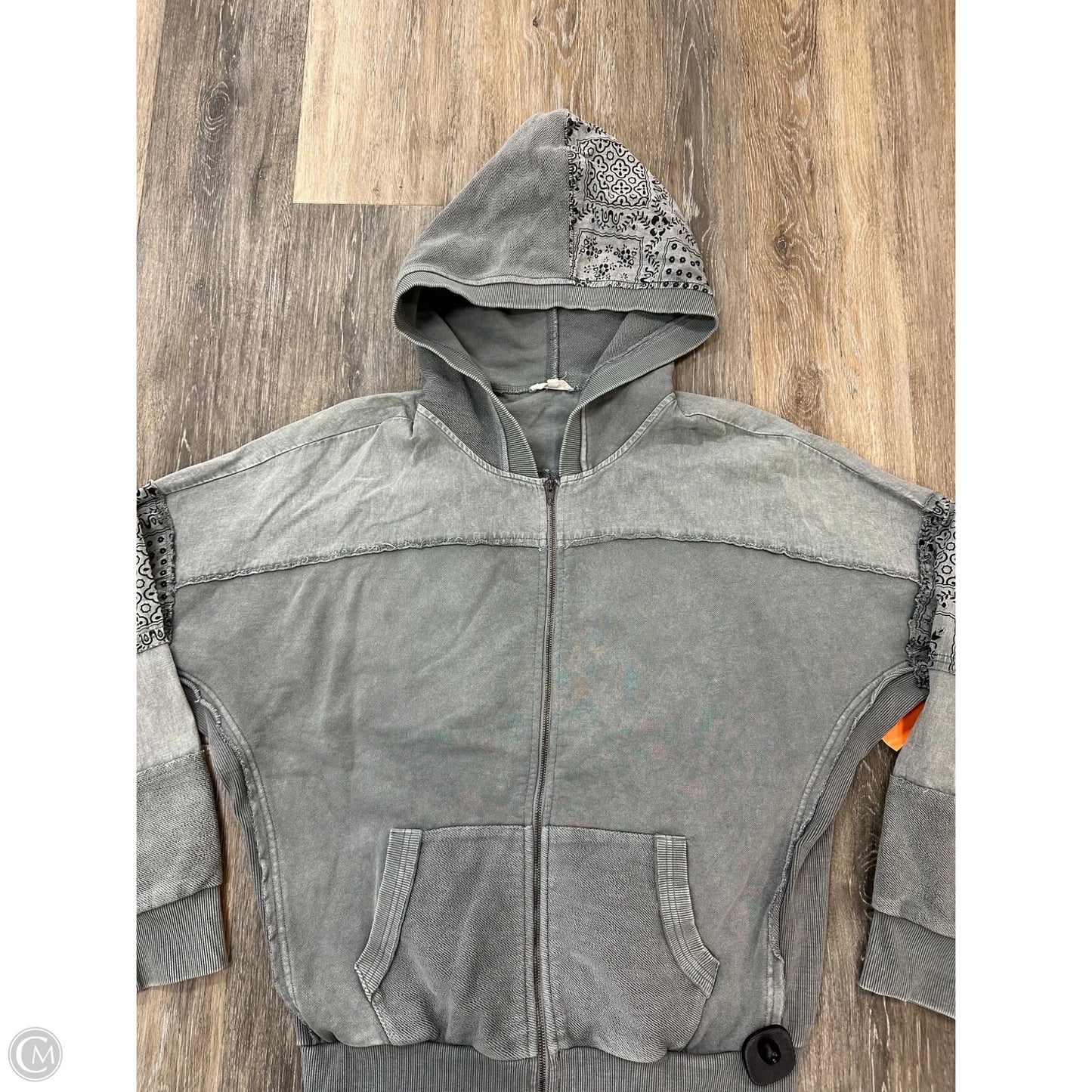 Sweatshirt Hoodie By Easel In Grey, Size: S