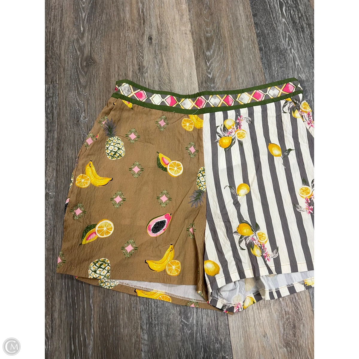 Shorts By Hem & Thread In Brown, Size: L