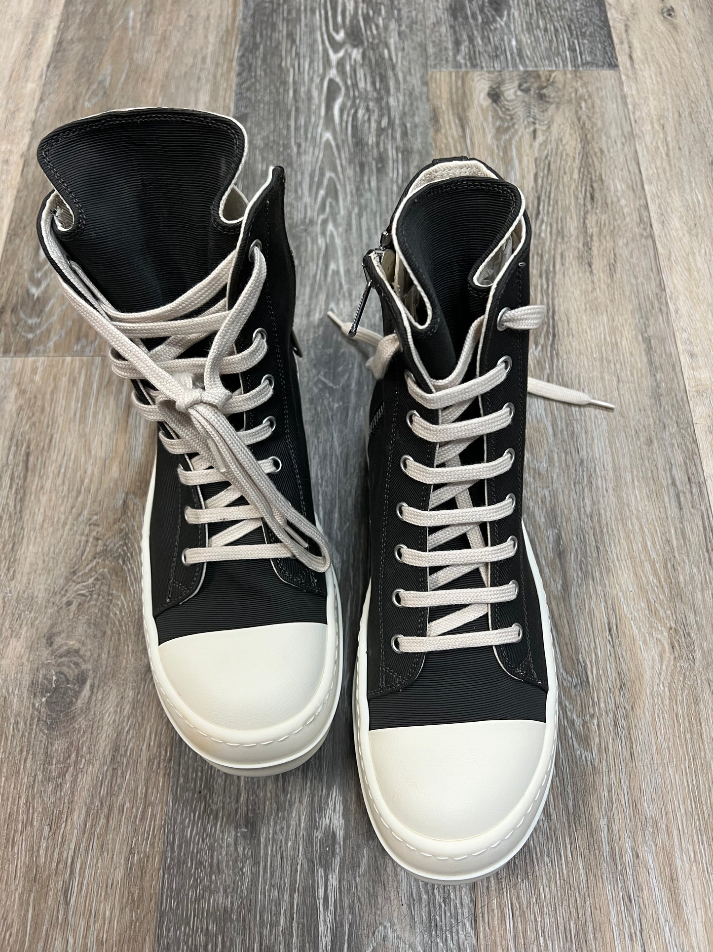 Shoes Designer By Rick Owens  Size: 8.5 (39)