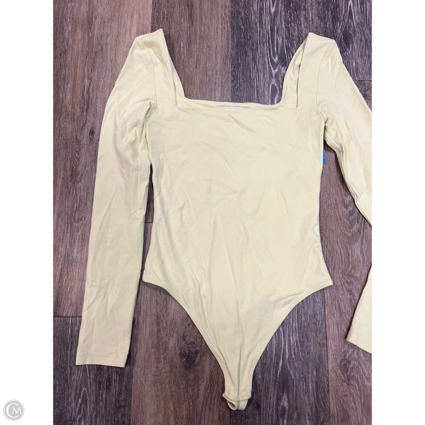 Top Long Sleeve By Babaton In Green, Size: S