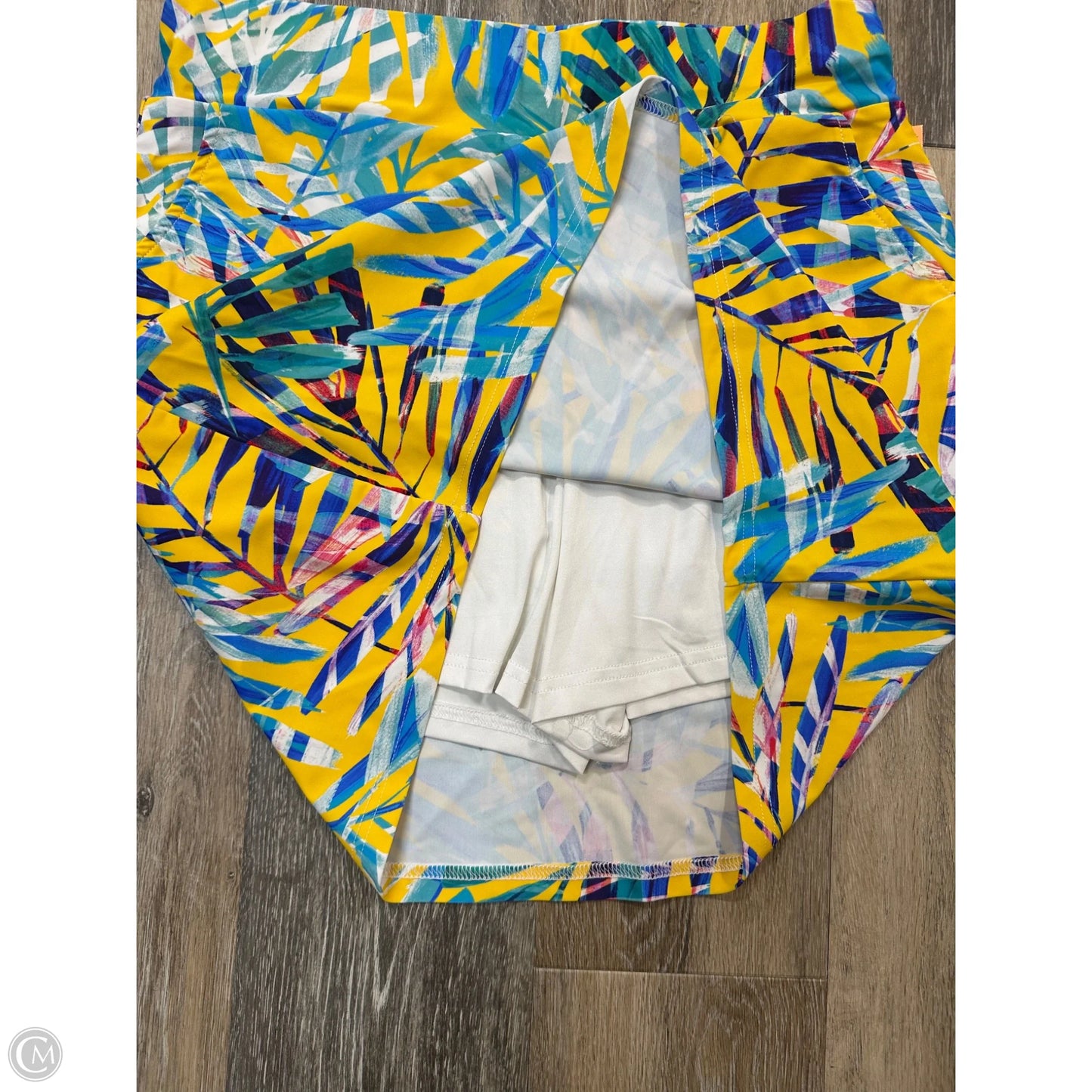 Athletic Skort By Periwinkle In Tropical Print, Size: M