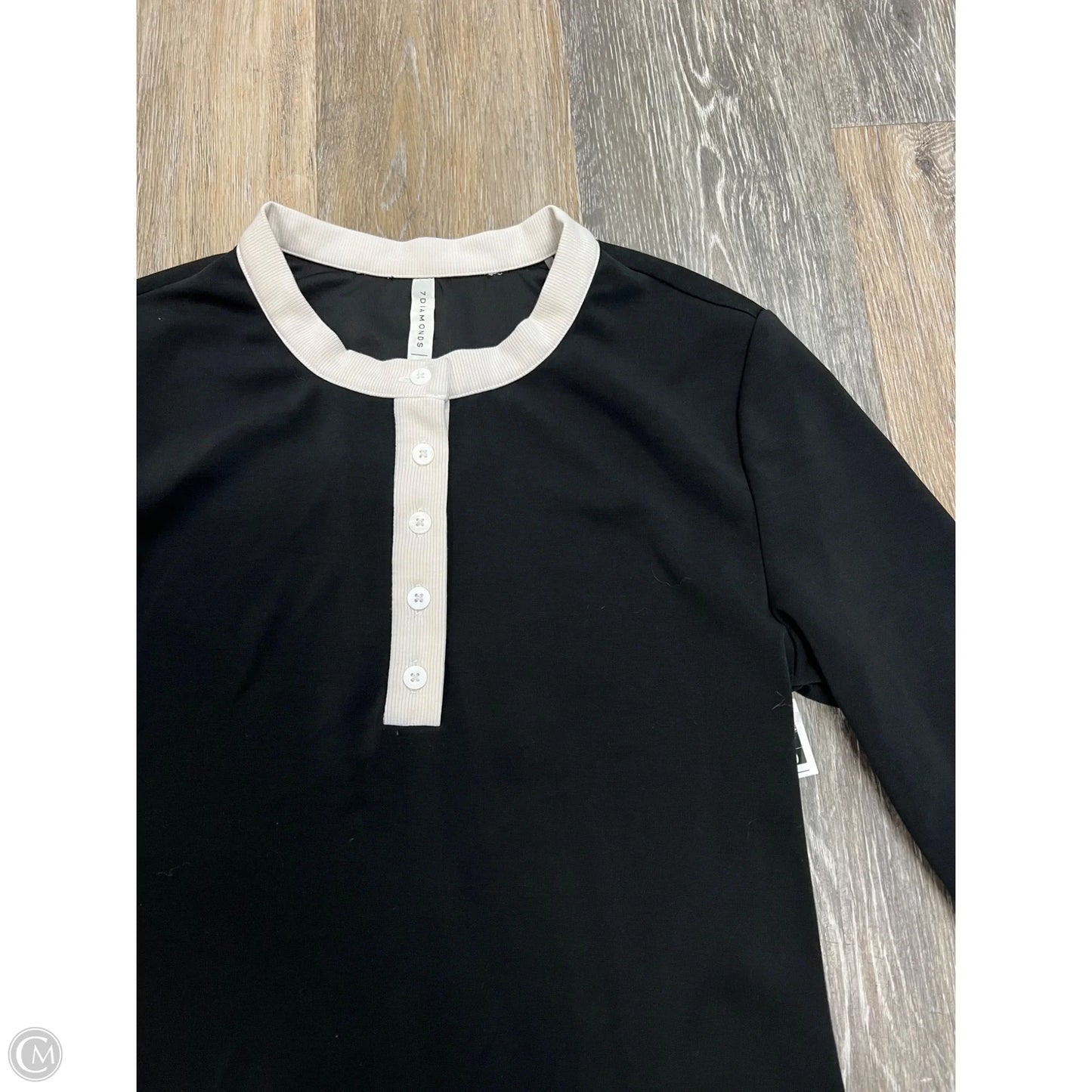 Athletic Top Short Sleeve By 7 Diamonds In Black, Size: L