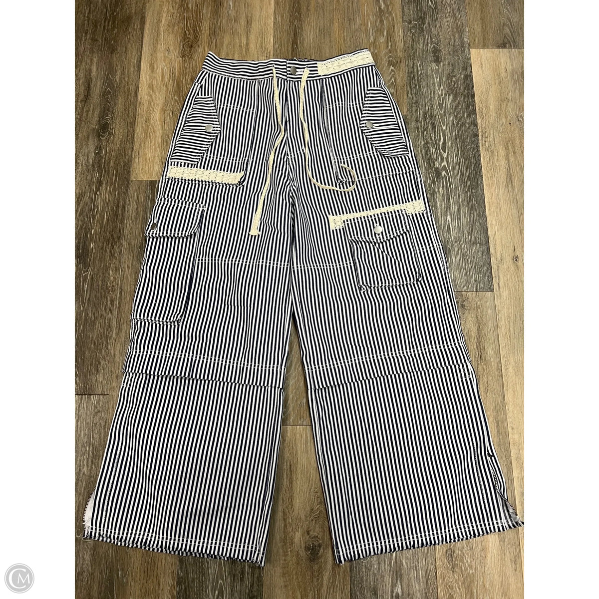 Pants Other By Pol In Striped Pattern, Size: M
