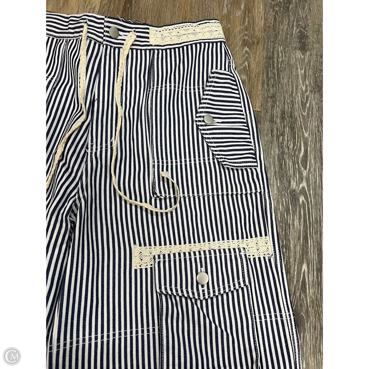Pants Other By Pol In Striped Pattern, Size: M