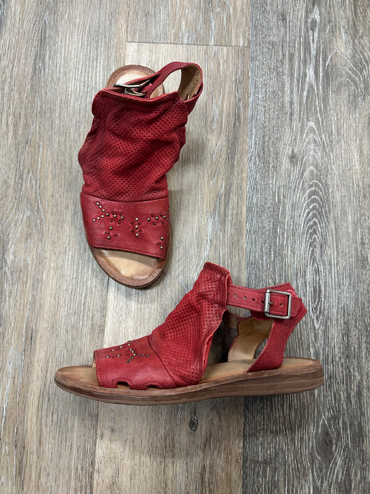 Sandals Flats By Miz Mooz  Size: 7.5