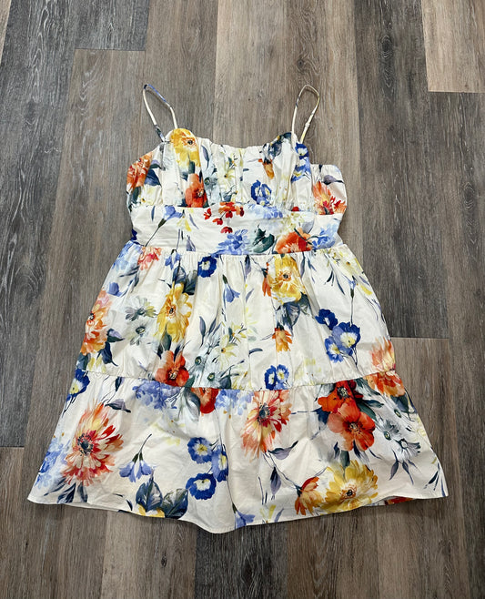 Dress Casual Short By Express  Size: L