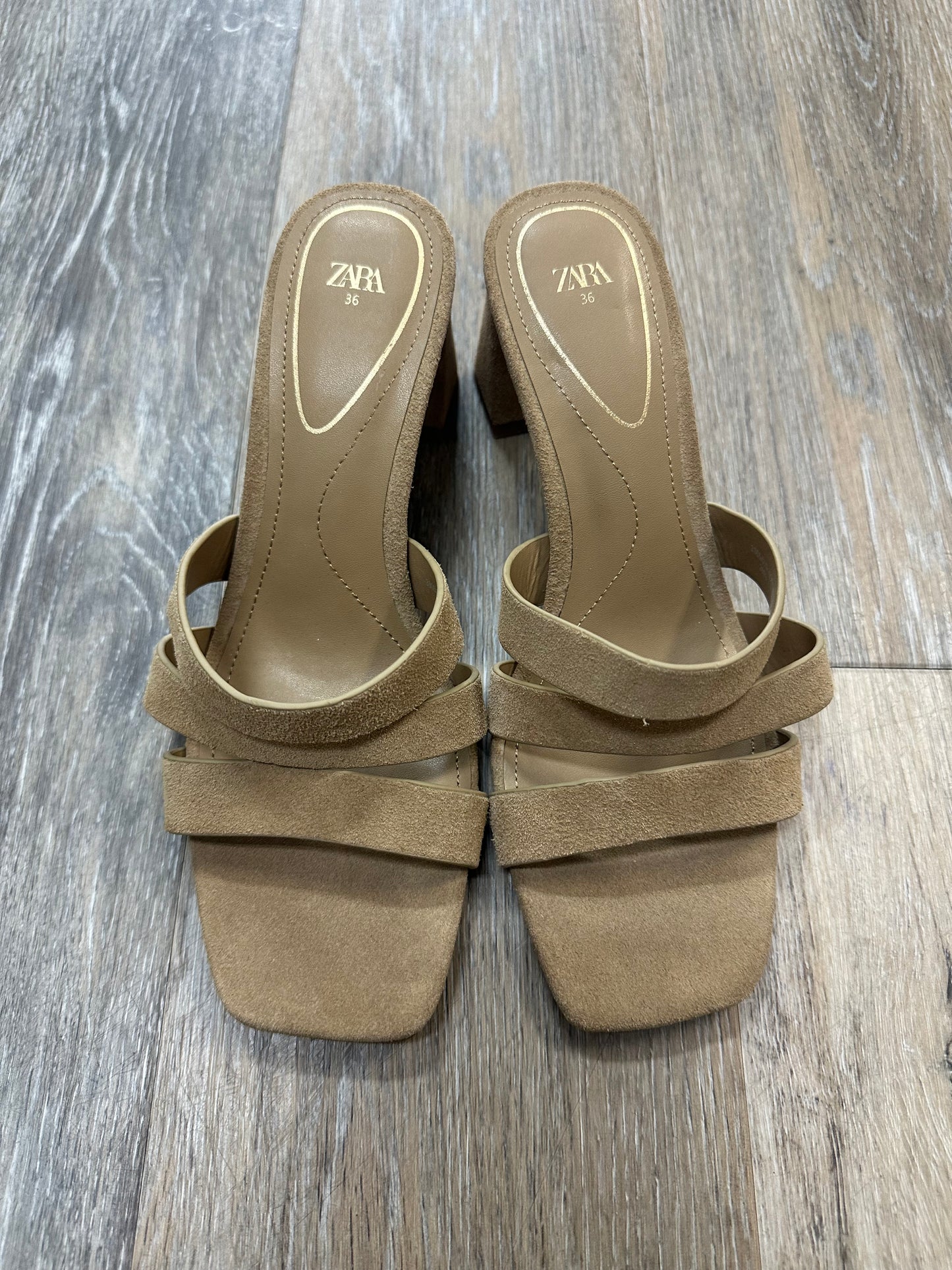 Sandals Heels Block By Zara  Size: 6