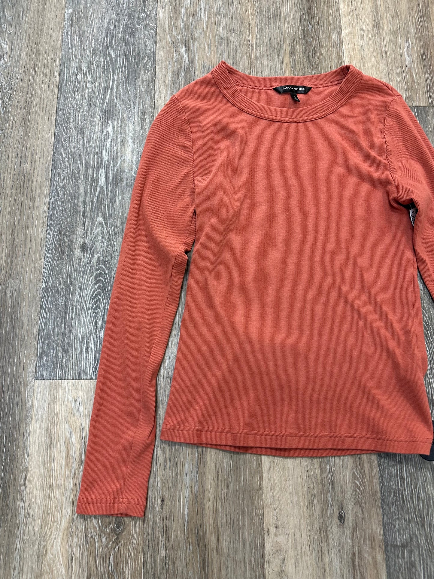 Top Long Sleeve By Banana Republic In Orange, Size: M