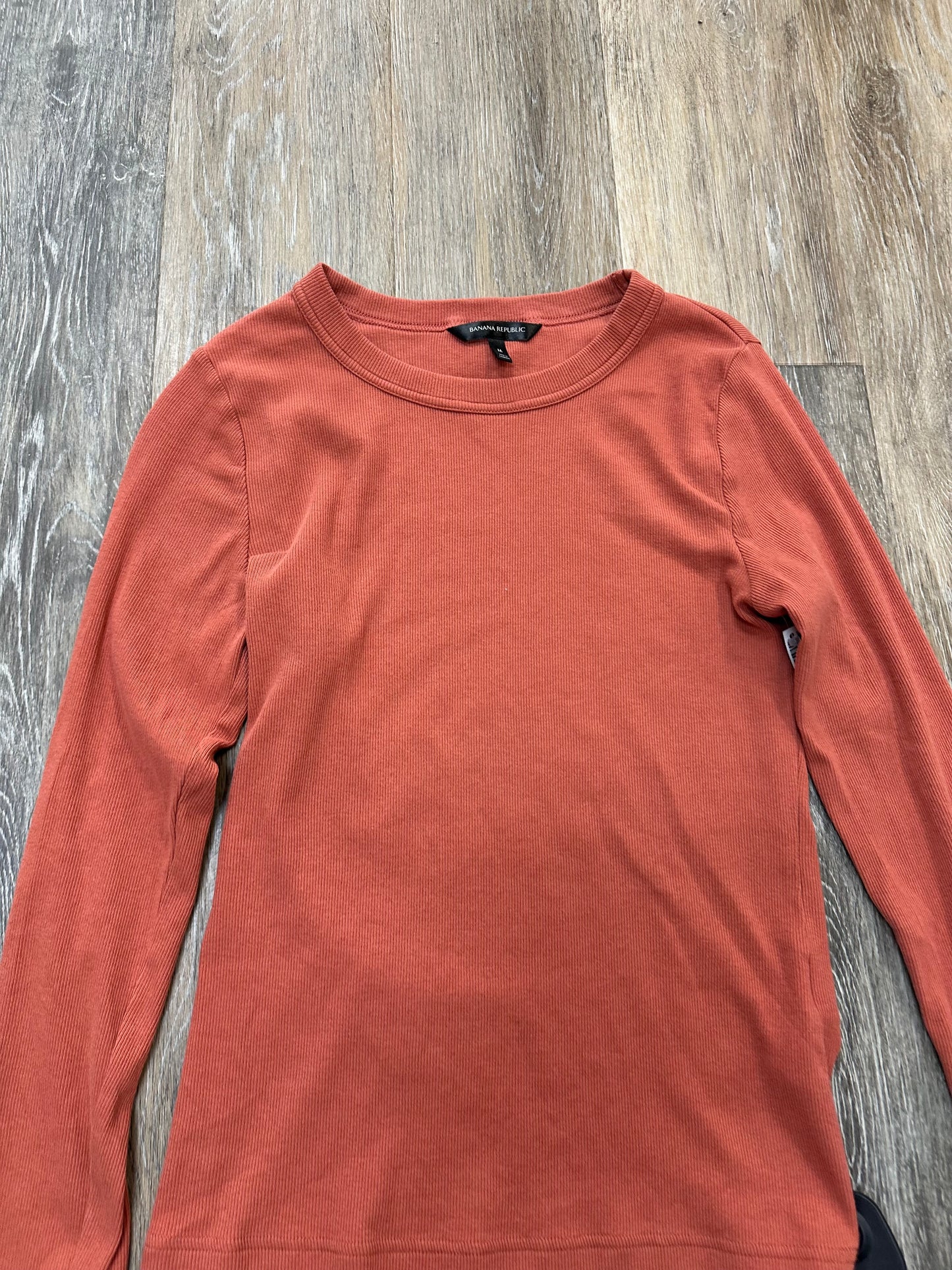 Top Long Sleeve By Banana Republic In Orange, Size: M