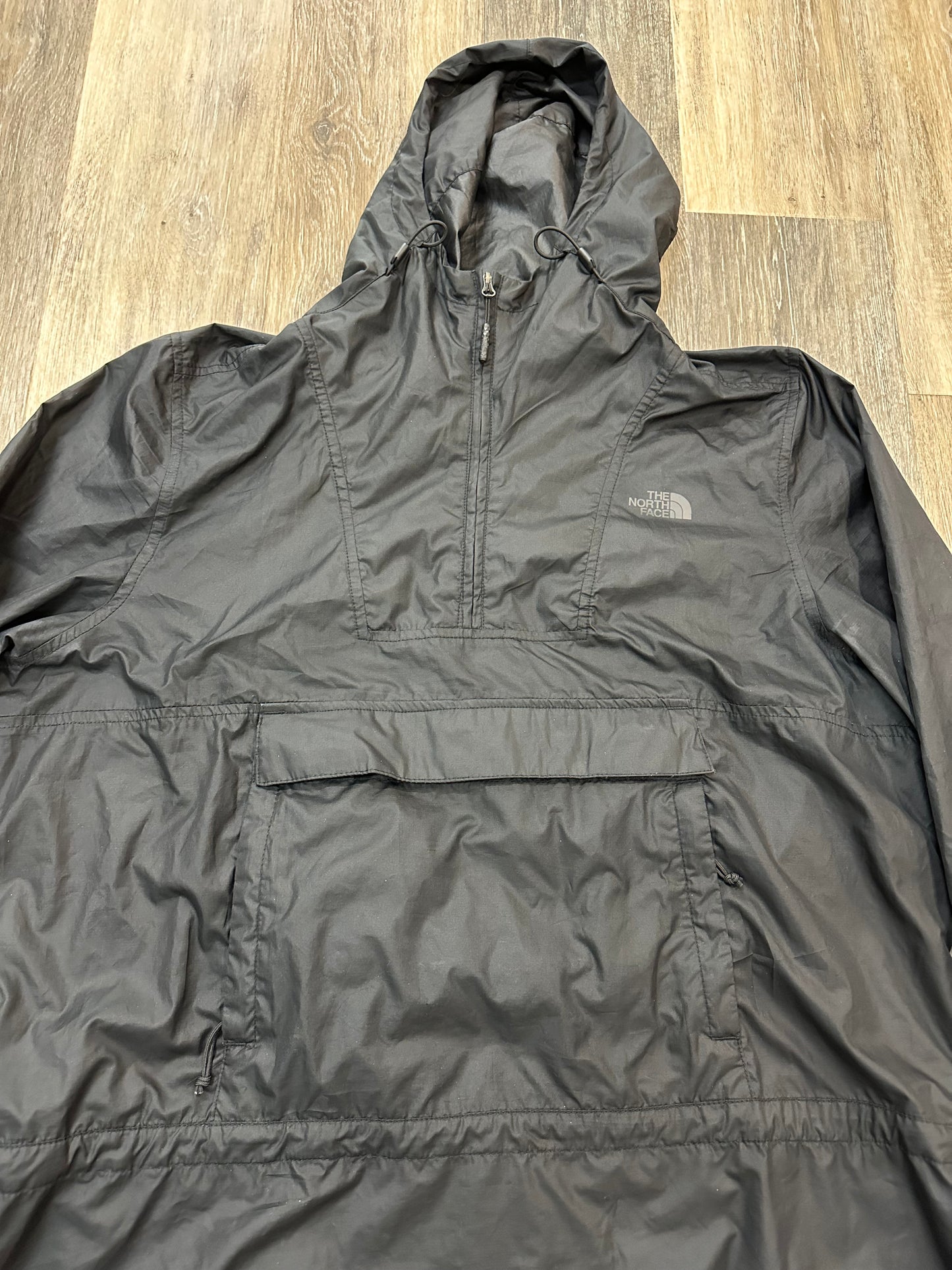 Jacket Windbreaker By The North Face In Black, Size: L