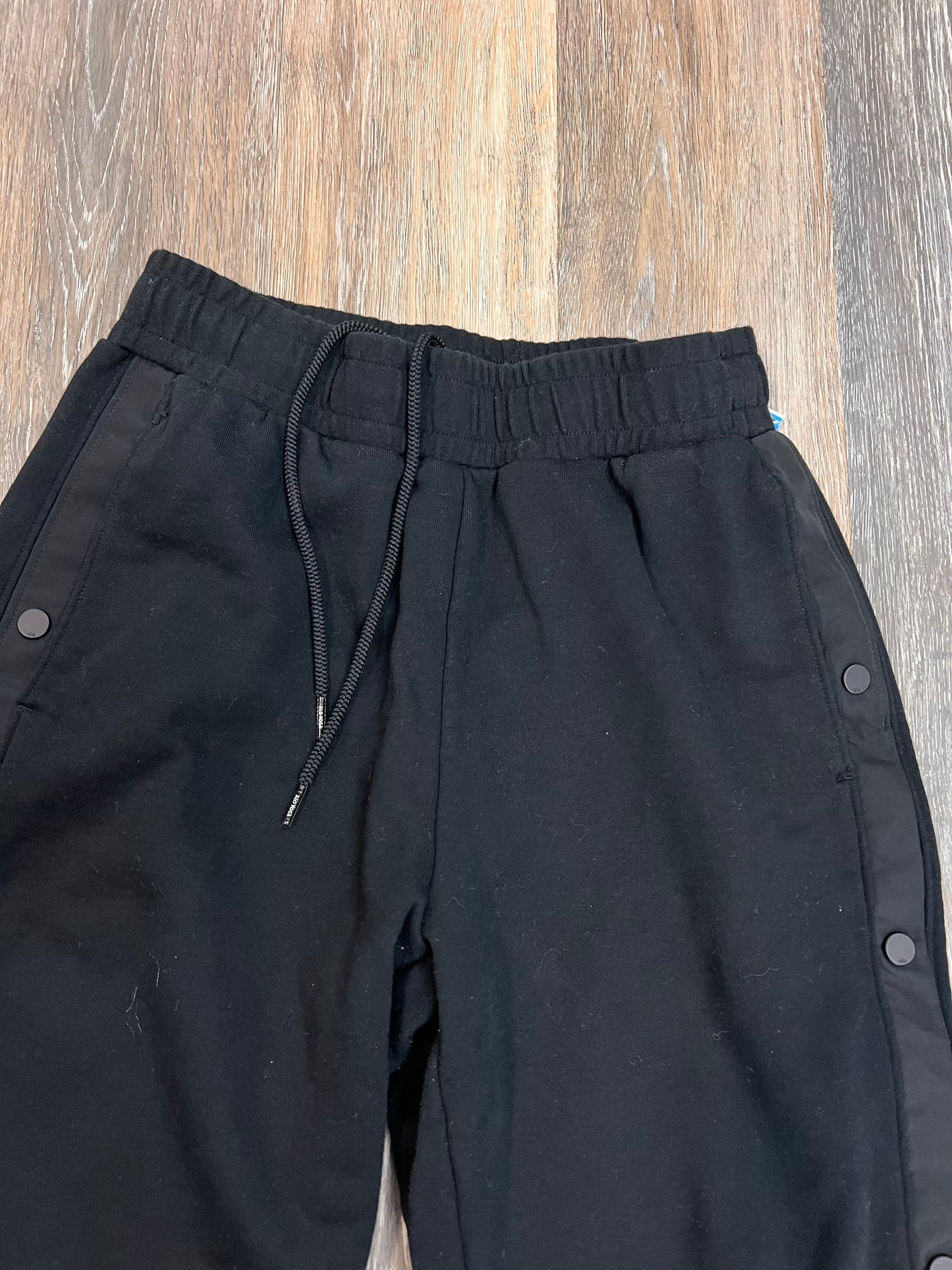 Athletic Pants By Alo In Black, Size: M