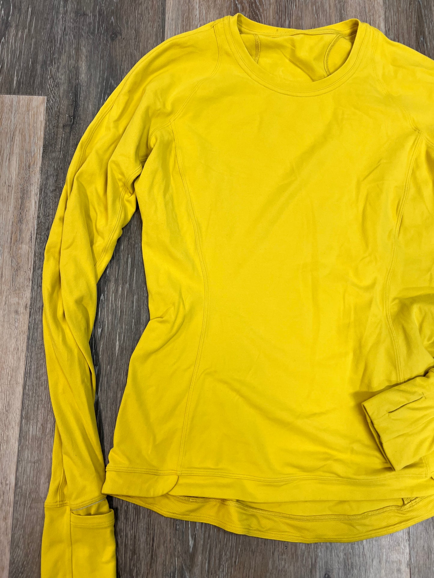 Athletic Top Long Sleeve Crewneck By Lululemon In Yellow, Size: 8