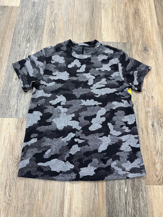 Athletic Top Short Sleeve By Lululemon In Camouflage Print, Size: M