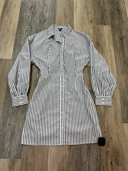 Dress Casual Short By Express In Striped Pattern, Size: Xs