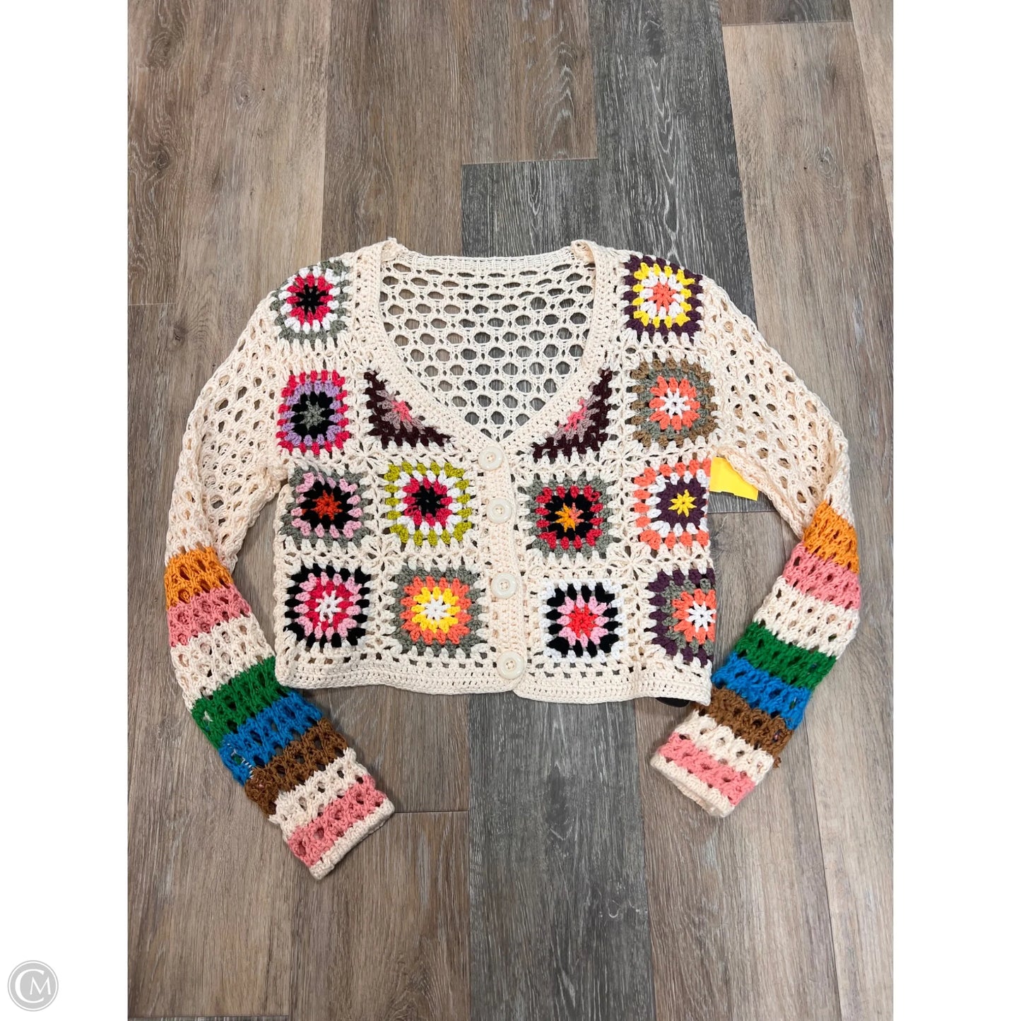 Sweater Cardigan By Clothes Mentor In Cream, Size: S