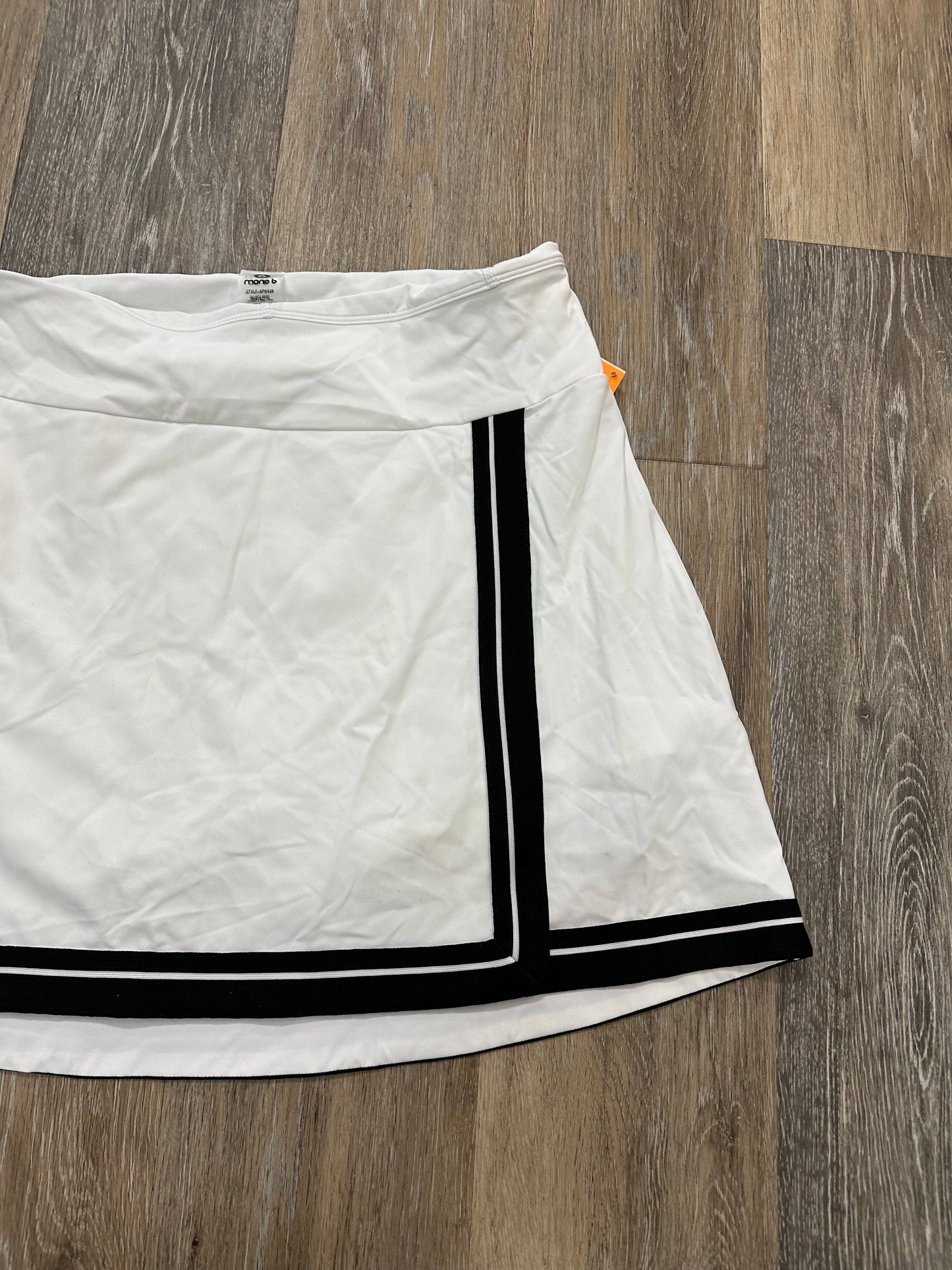 Athletic Skort By Mono B In White, Size: L