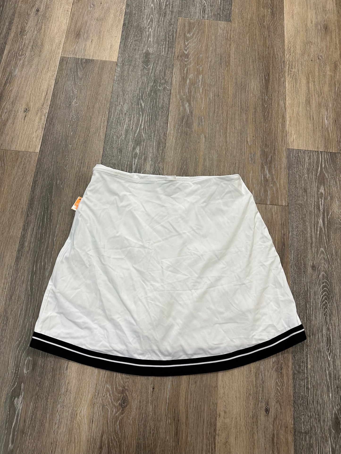 Athletic Skort By Mono B In White, Size: L