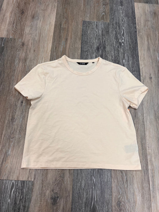 Athletic Top Short Sleeve By Cuts In Cream, Size: S