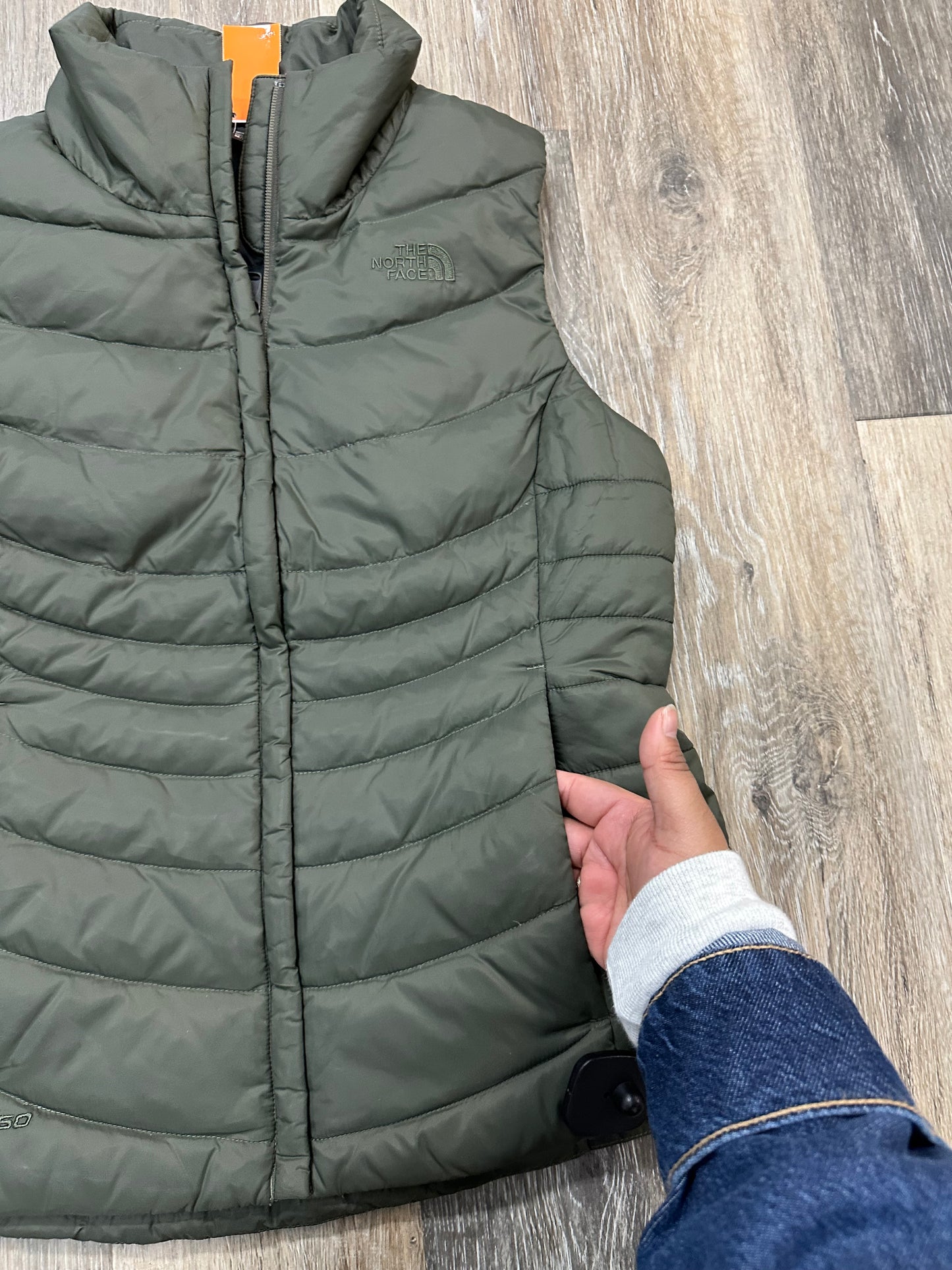 Vest Puffer & Quilted By The North Face In Green, Size: M