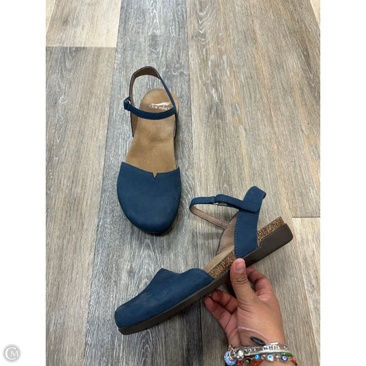 Shoes Flats By Dansko In Blue, Size: 8.5