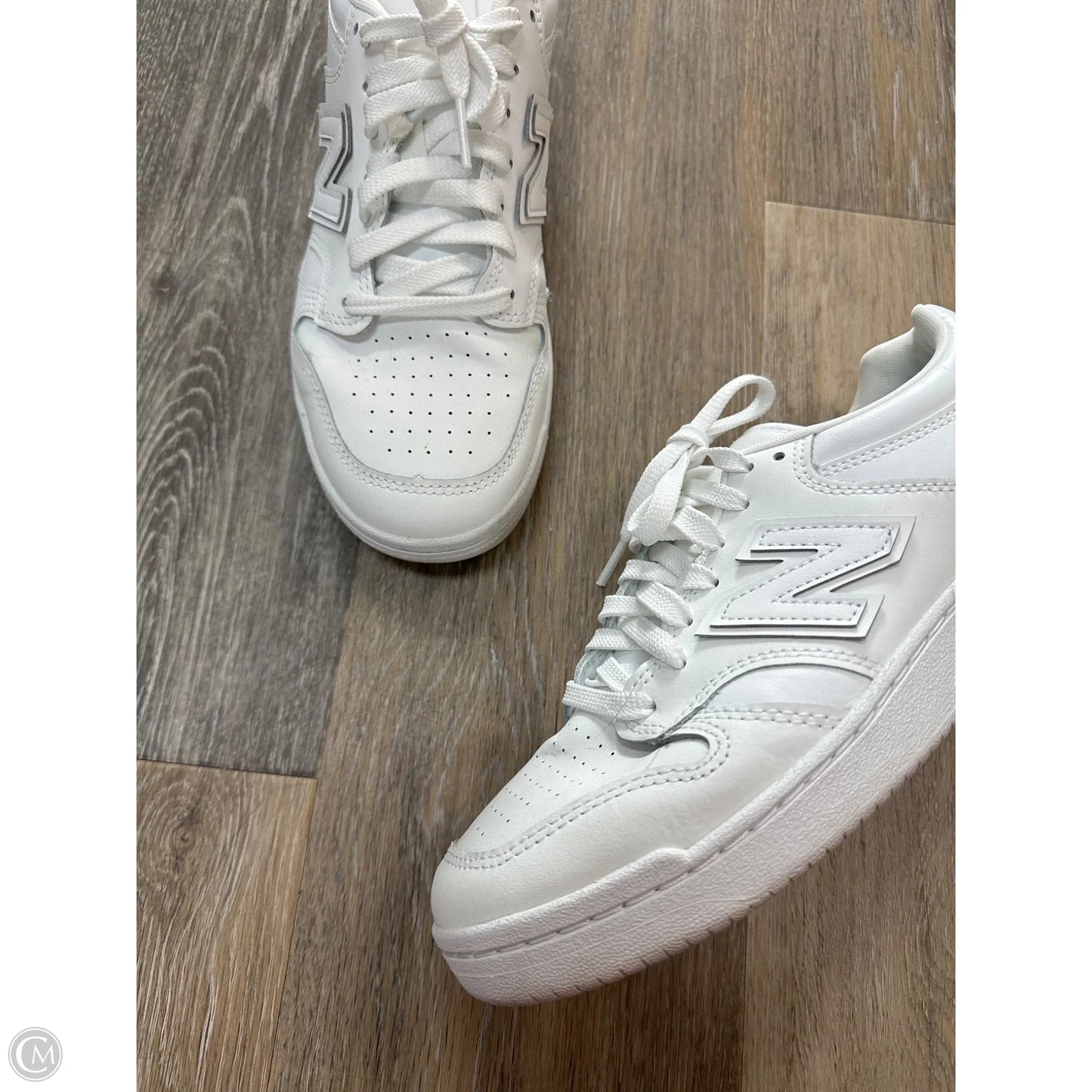 Shoes Athletic By New Balance In White, Size: 7.5