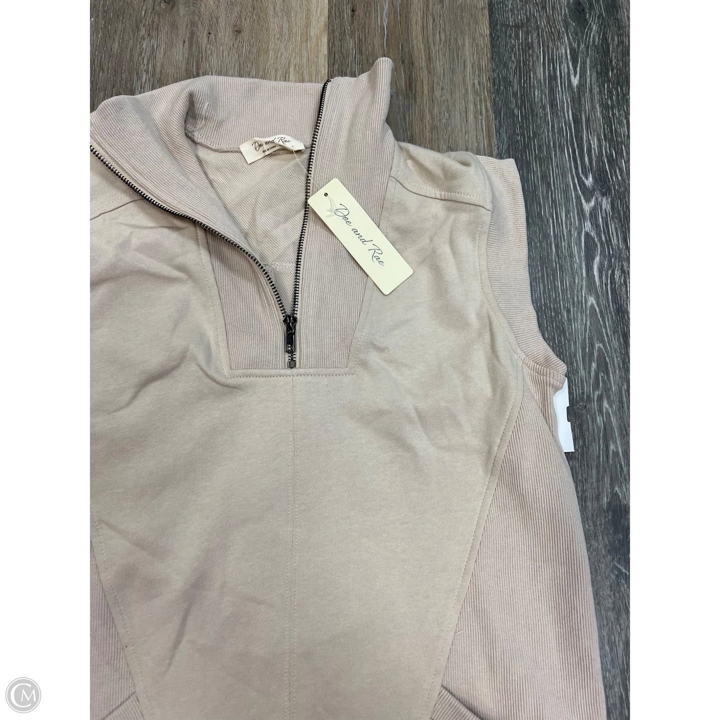 Dress Casual Short By Doe & Rae In Cream, Size: S