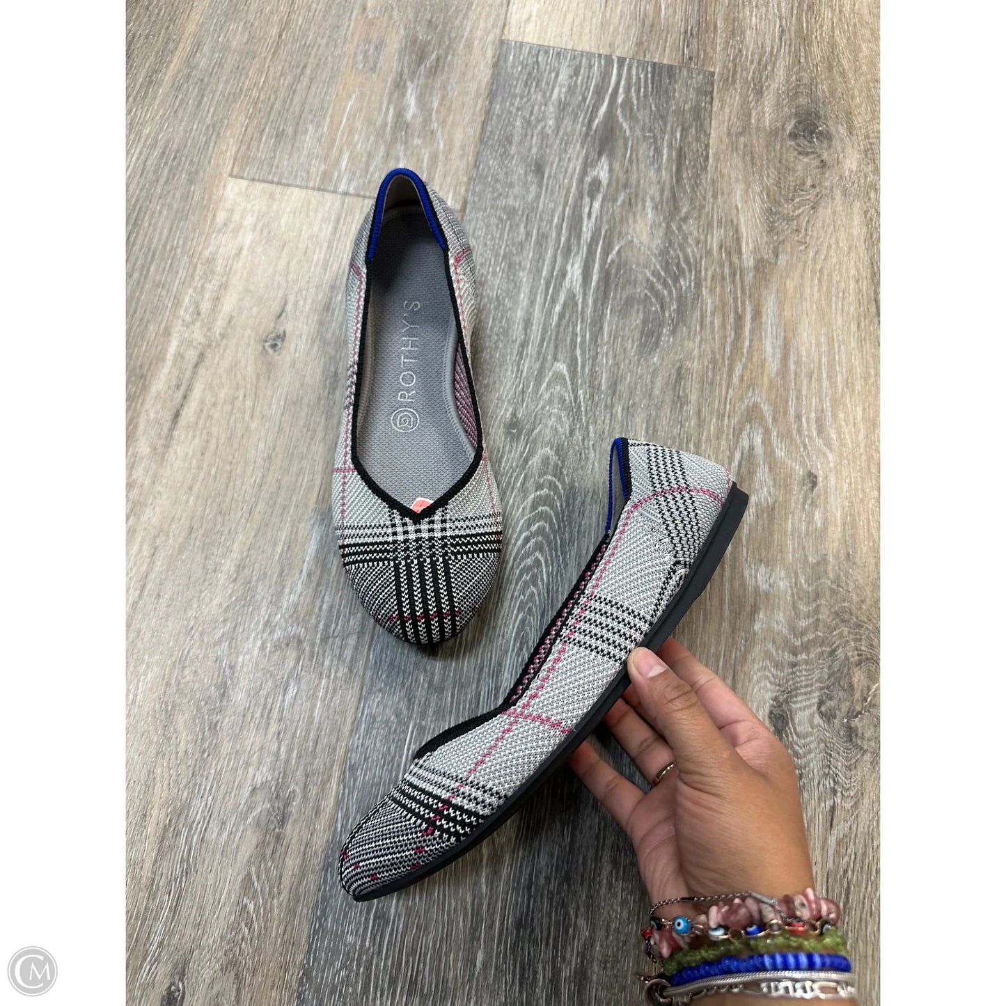 Shoes Flats By Rothys In Grey, Size: 8