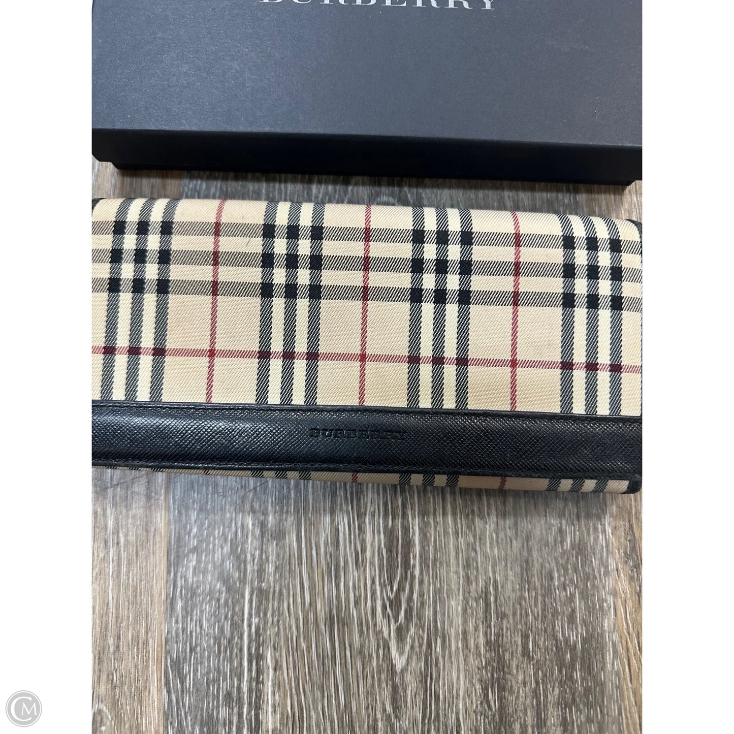 Wallet Luxury Designer By Burberry, Size: Medium