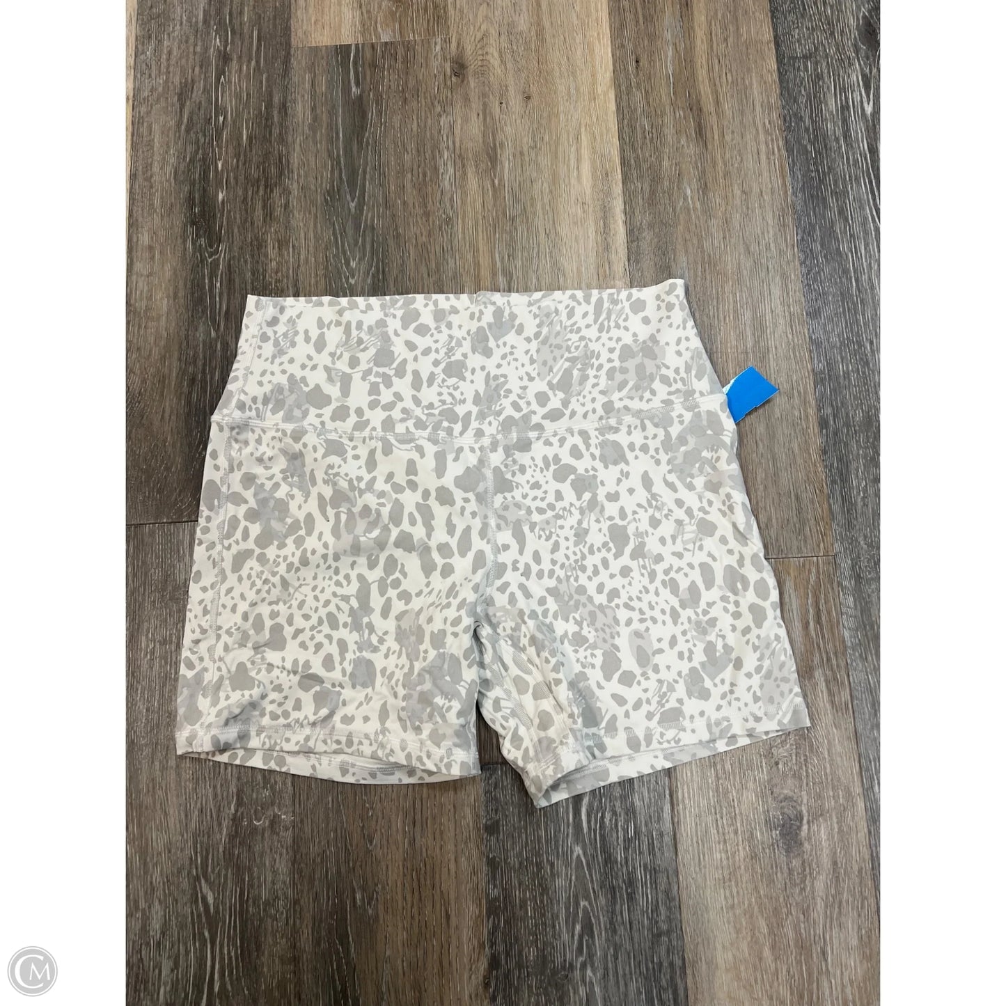 Athletic Shorts By Lululemon In White, Size: 14