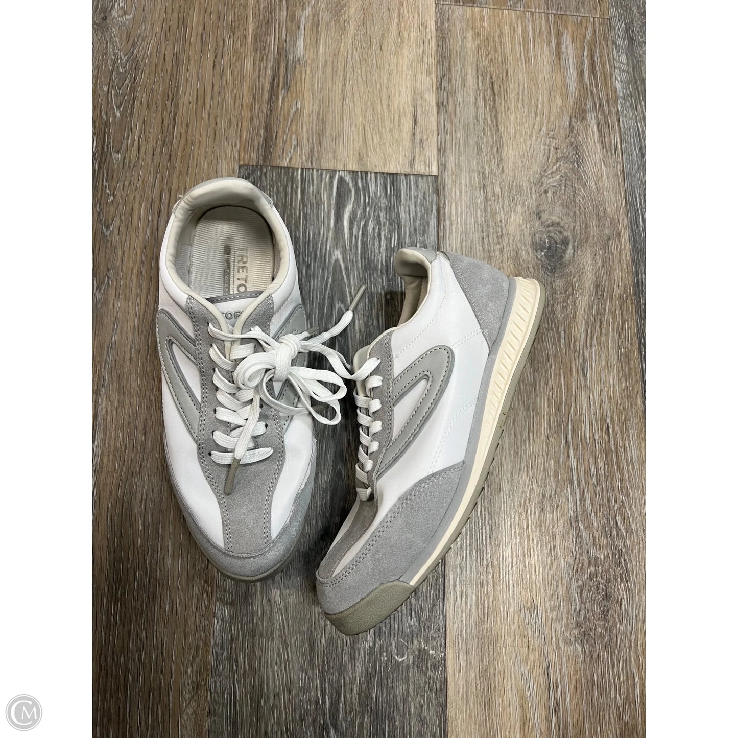 -Shoes Sneakers By Tretorn In Grey, Size: 6.5