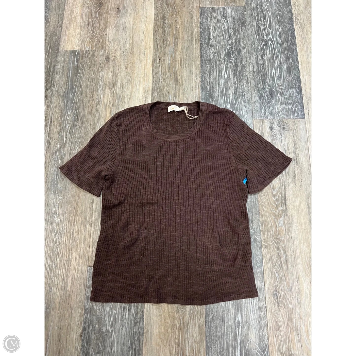 Top Short Sleeve By Faherty In Brown, Size: L