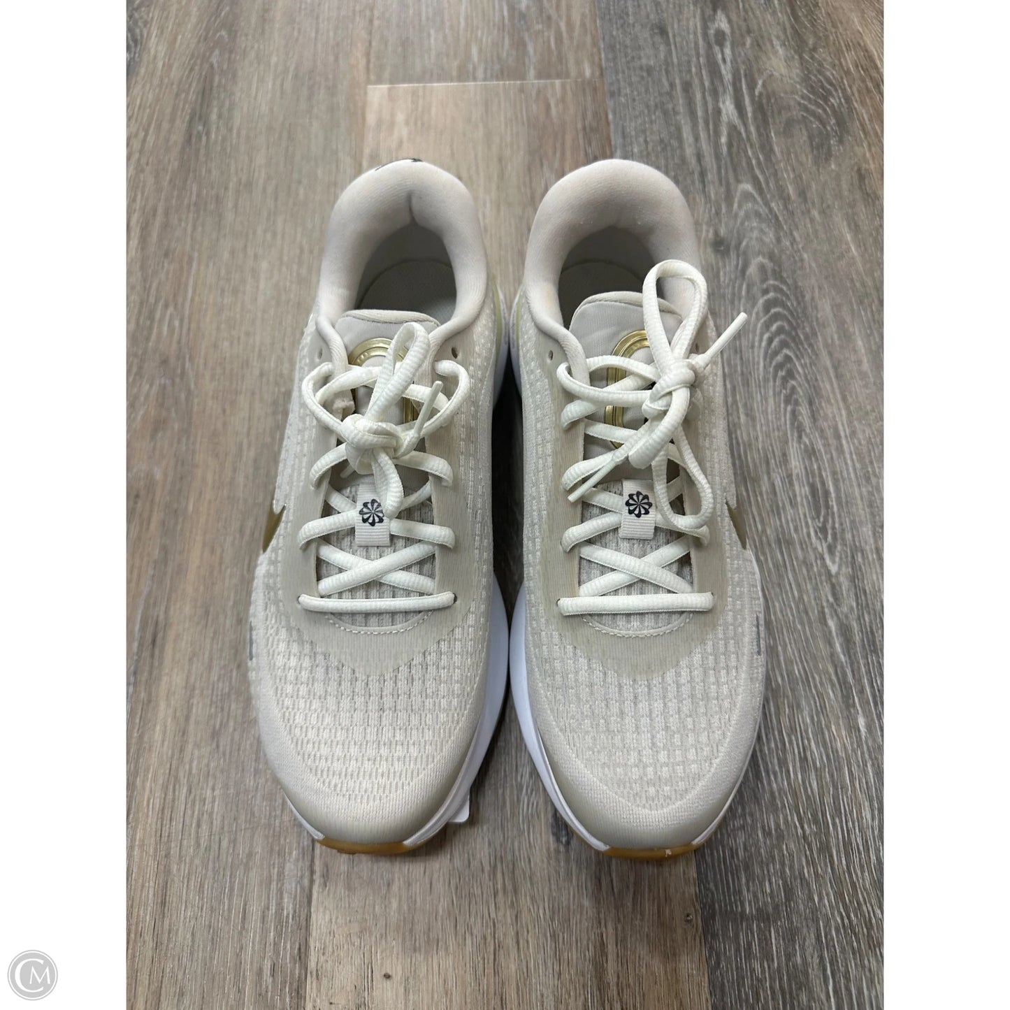 Shoes Athletic By Nike In Cream, Size: 8.5