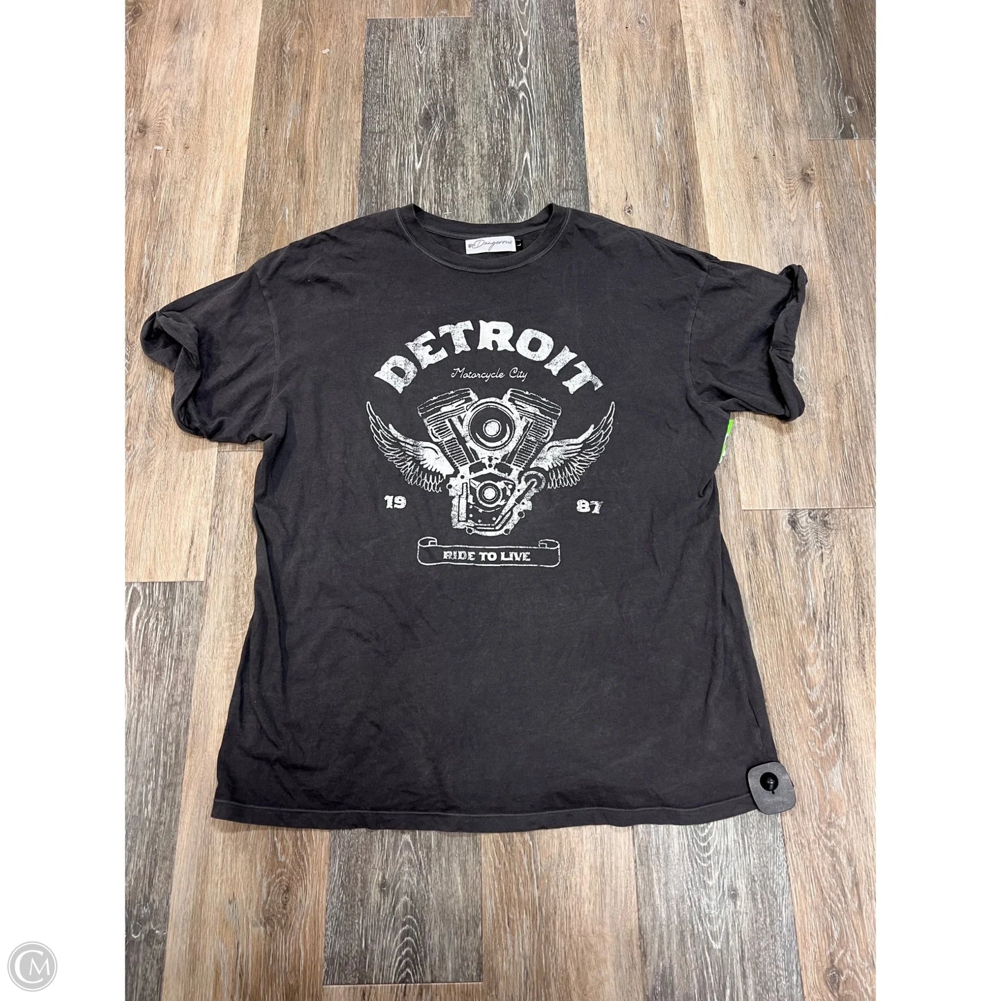 Top Short Sleeve By Girl Dangerous In Grey, Size: L