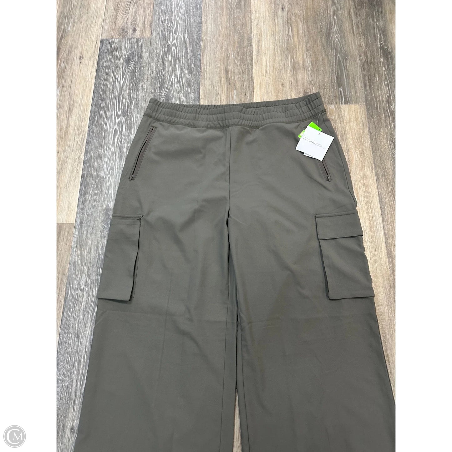 Athletic Pants By Beyond Yoga In Green, Size: Xl
