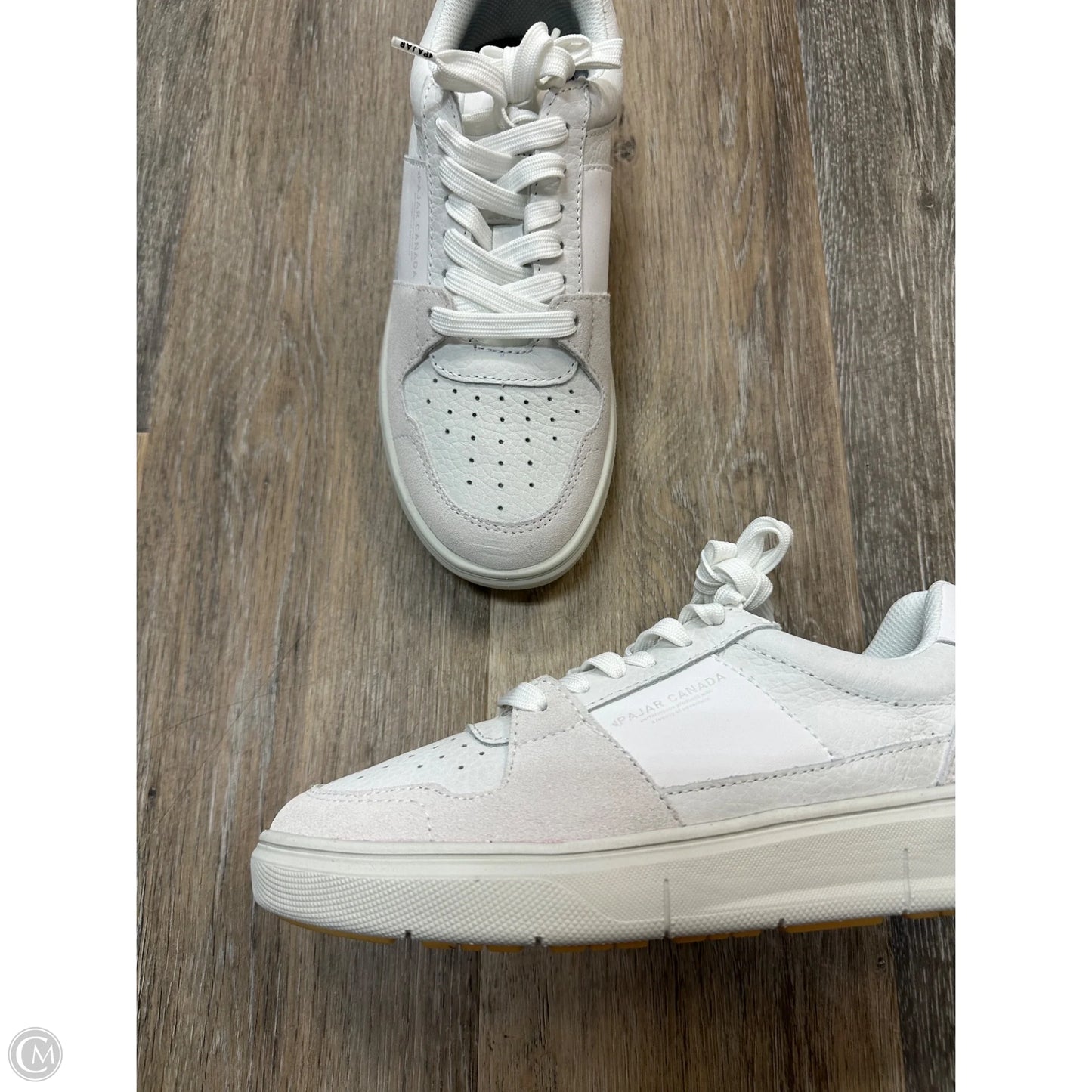 Shoes Athletic By Pajar Canada In White, Size: 7.5