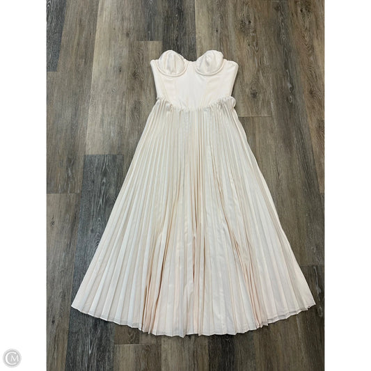 Dress Casual Midi By Showpo In Cream, Size: 4